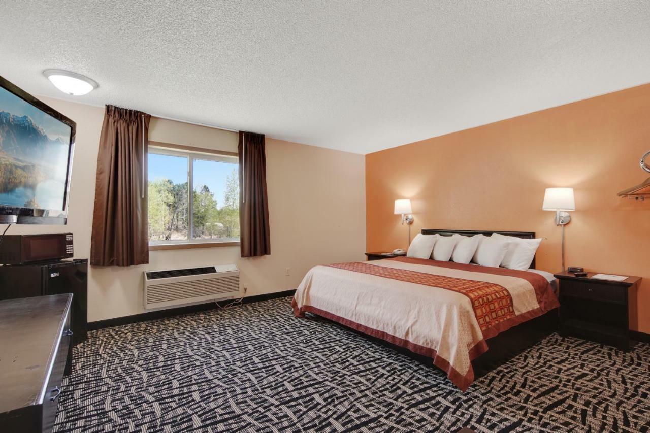 Americas Quality Inn & Suites - Finlayson 外观 照片