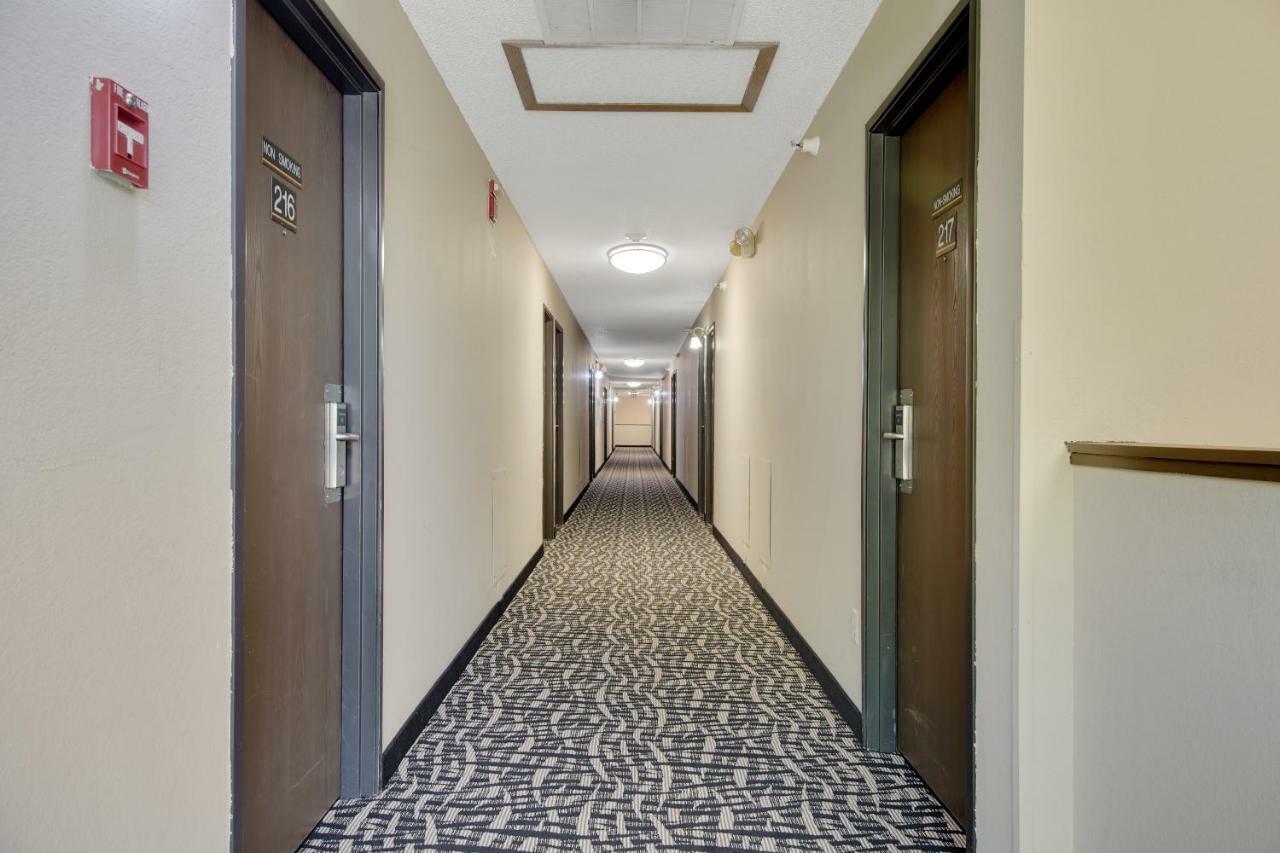 Americas Quality Inn & Suites - Finlayson 外观 照片